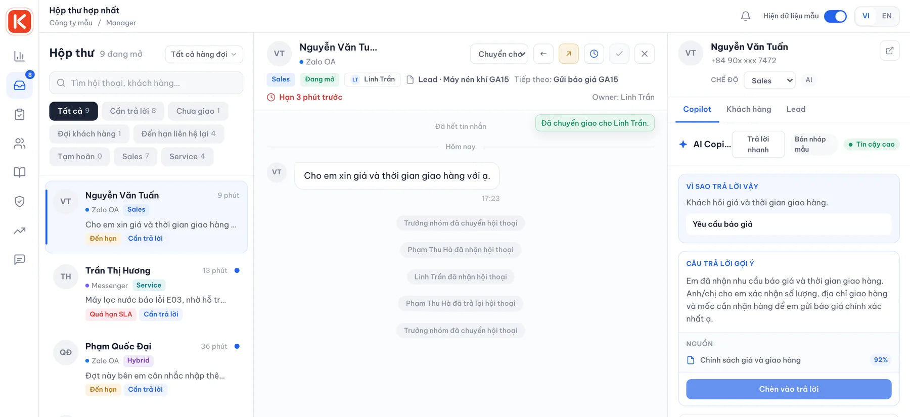 A kChannel conversation handed over to another agent, with the hand-off log and confirmation